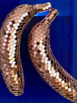 Alexis Andrei Art 10